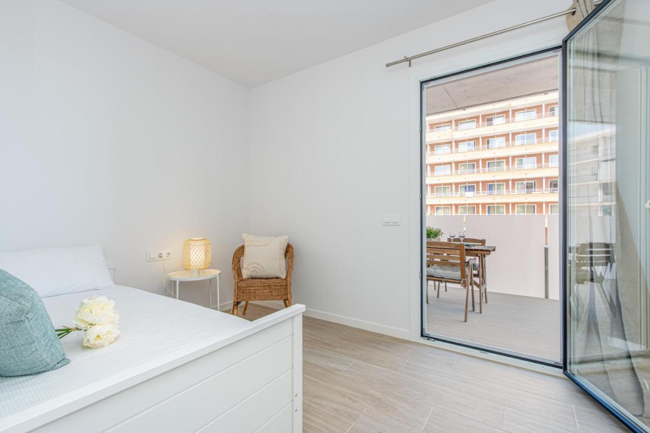 M A R I V E N T 01 Appartement Roses
